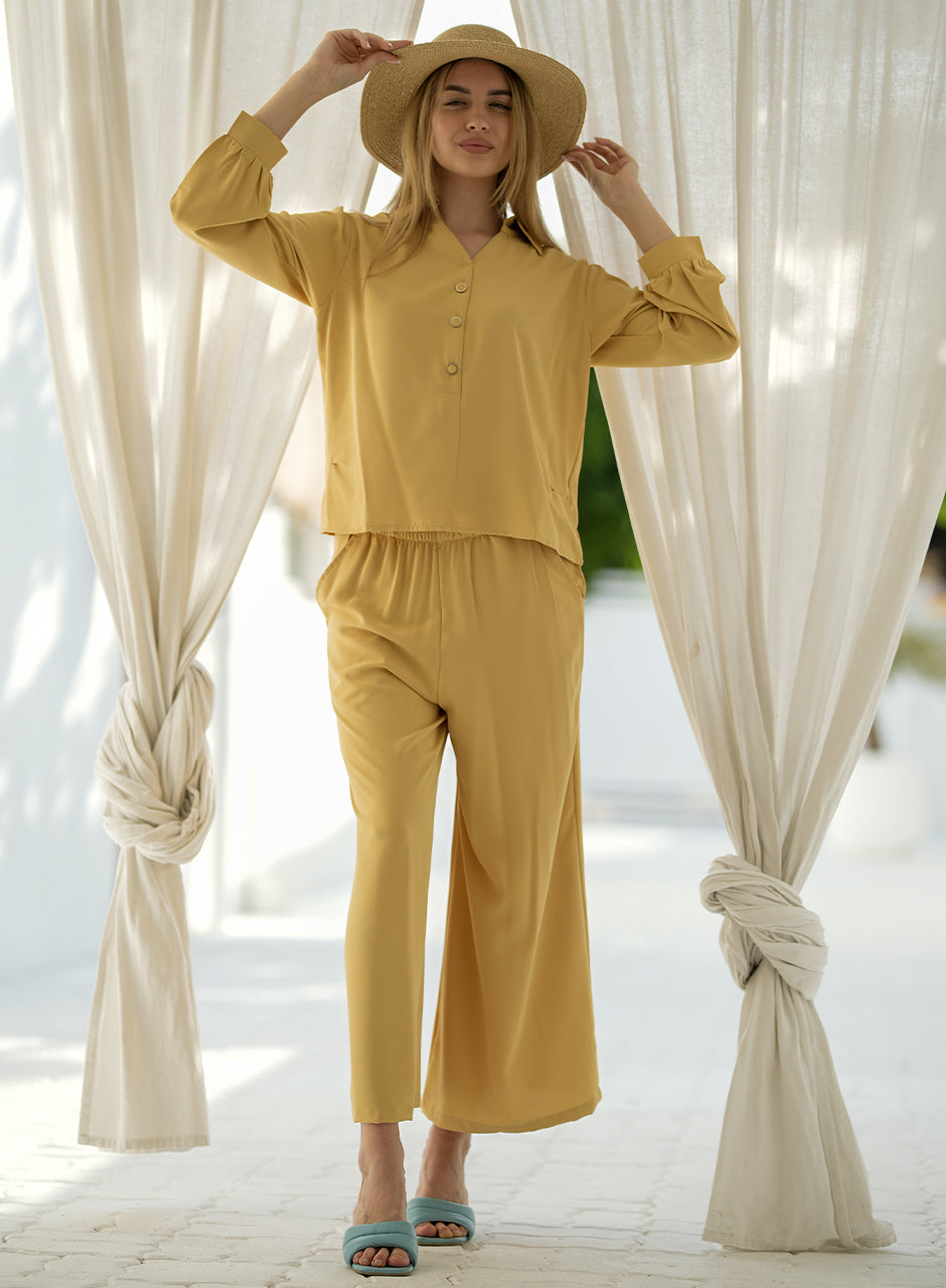 Vogue - Dark Cream Collar Co-ord