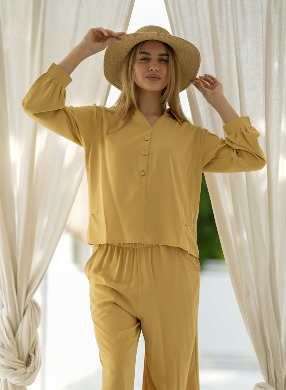 Vogue - Dark Cream Collar Co-ord
