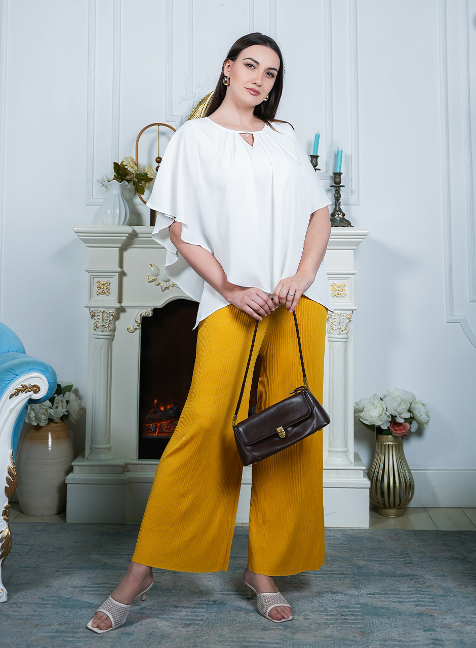 Daisy - Solid White Top