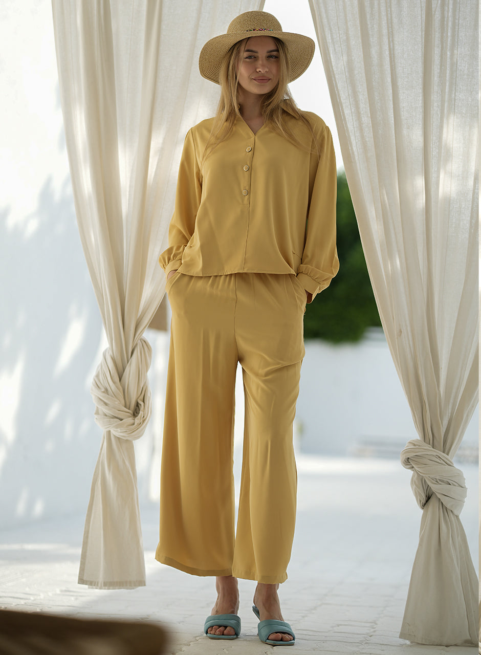 Vogue - Dark Cream Collar Co-ord