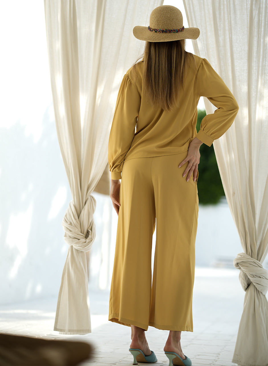 Vogue - Dark Cream Collar Co-ord
