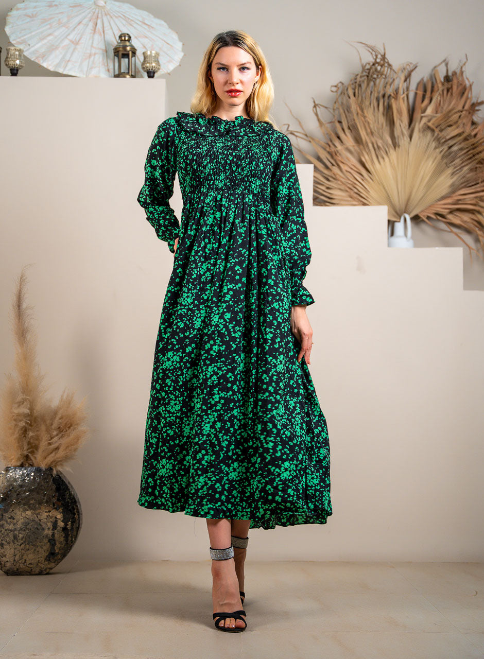 Enchanting Emerald: Green & Black Fusion Maxi Dress