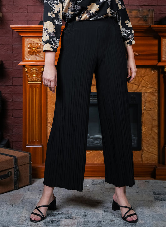 Black Plain Pleated Trousers