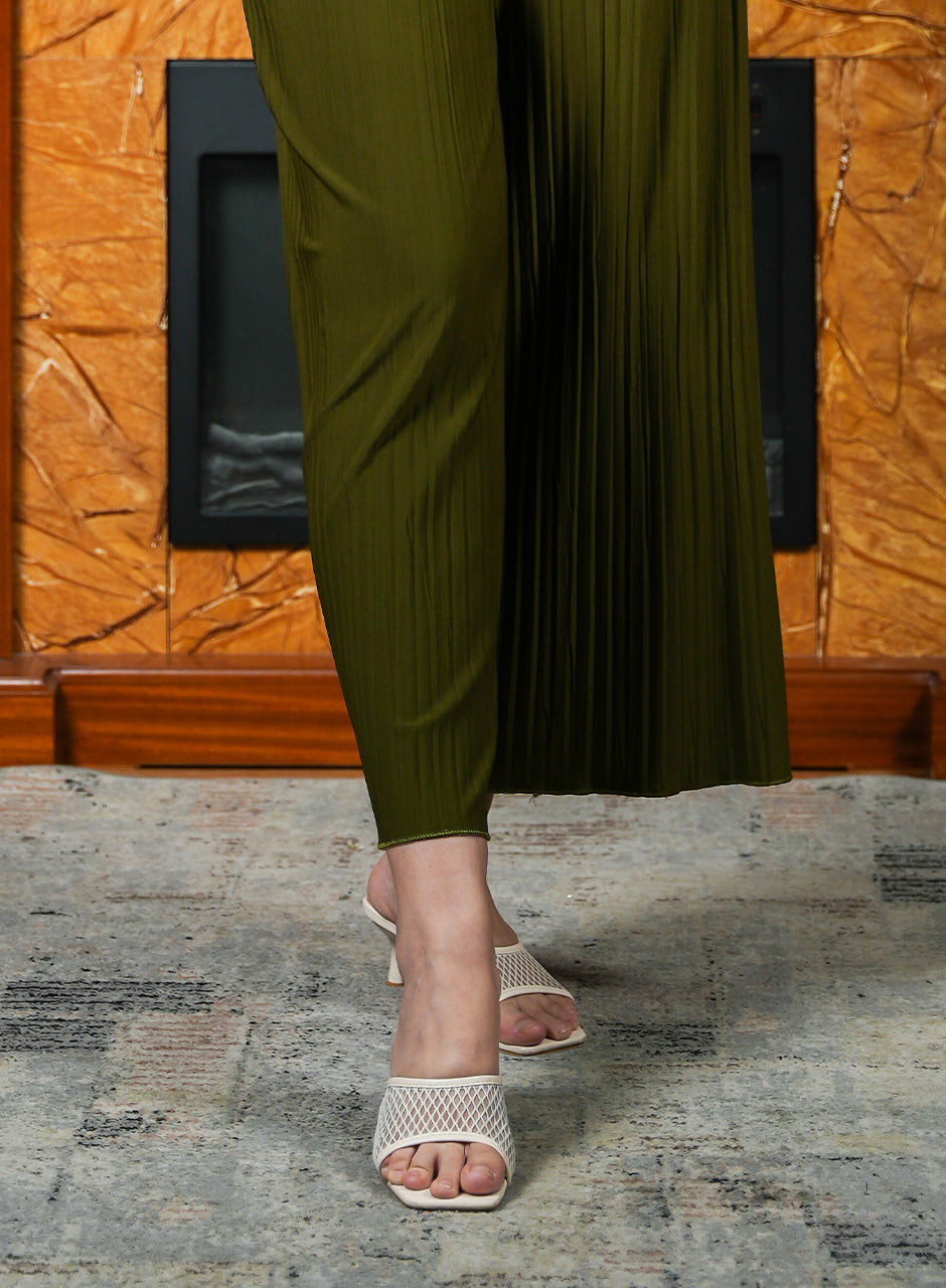 Pine Green Pleated Trouser