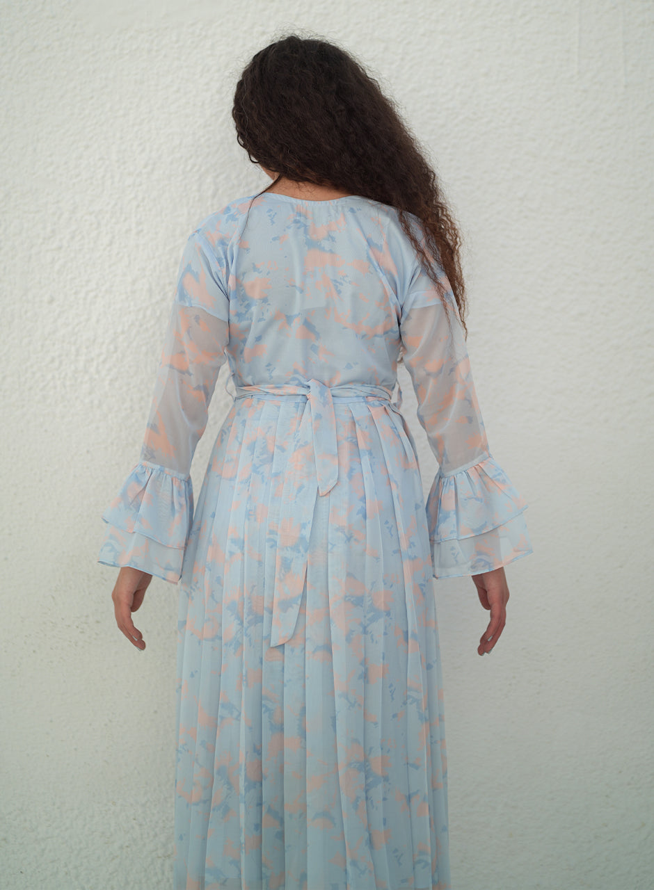 La Fleur - Glacier Garden Frilled Sleeves Maxi Dress