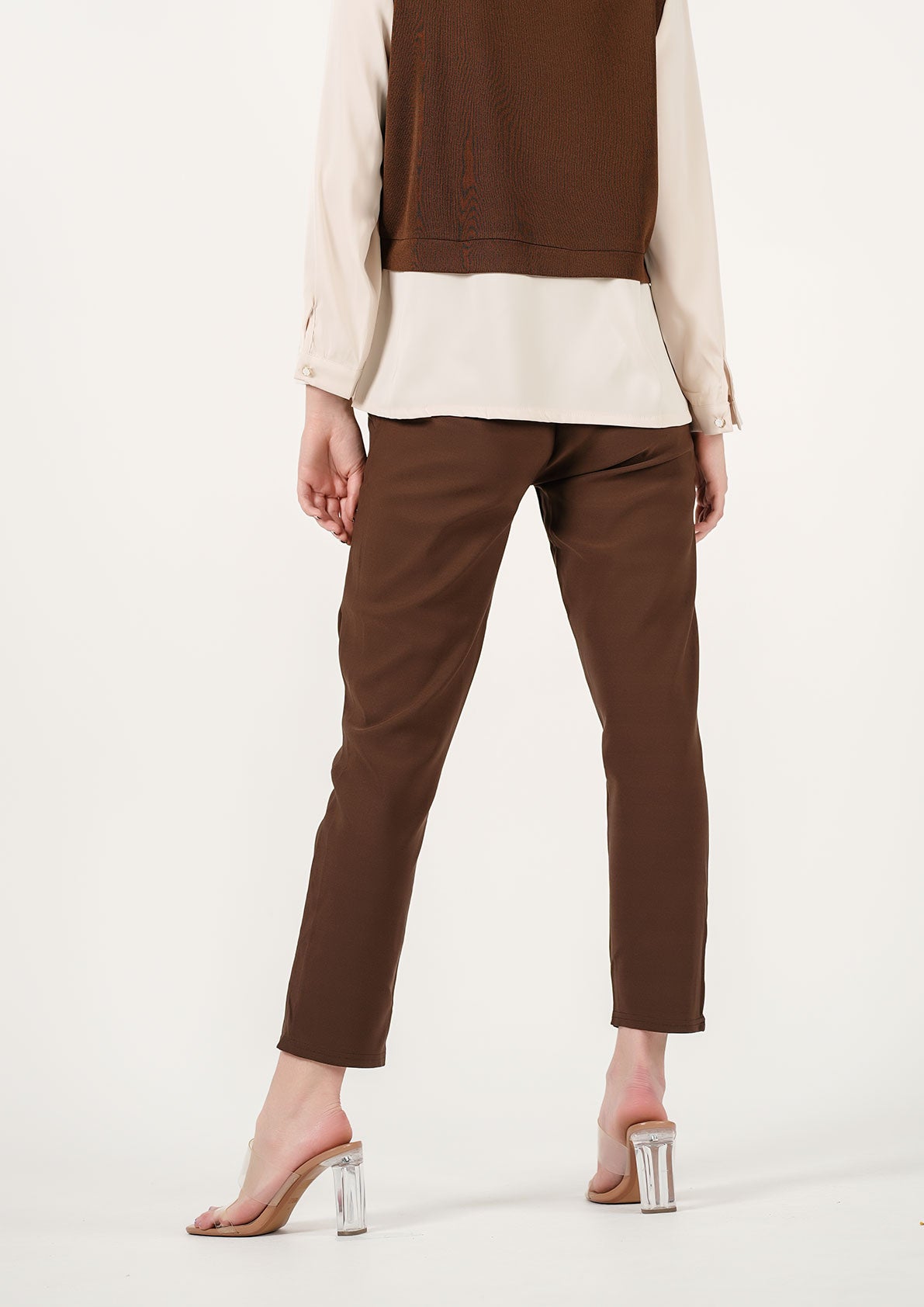 Espresso Chic: Contemporary Brown Trousers